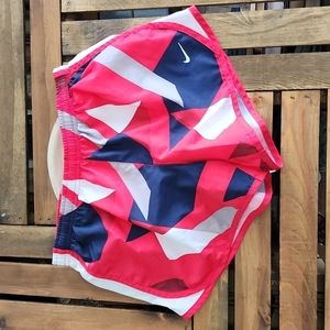 Nike shorts Girls sz L